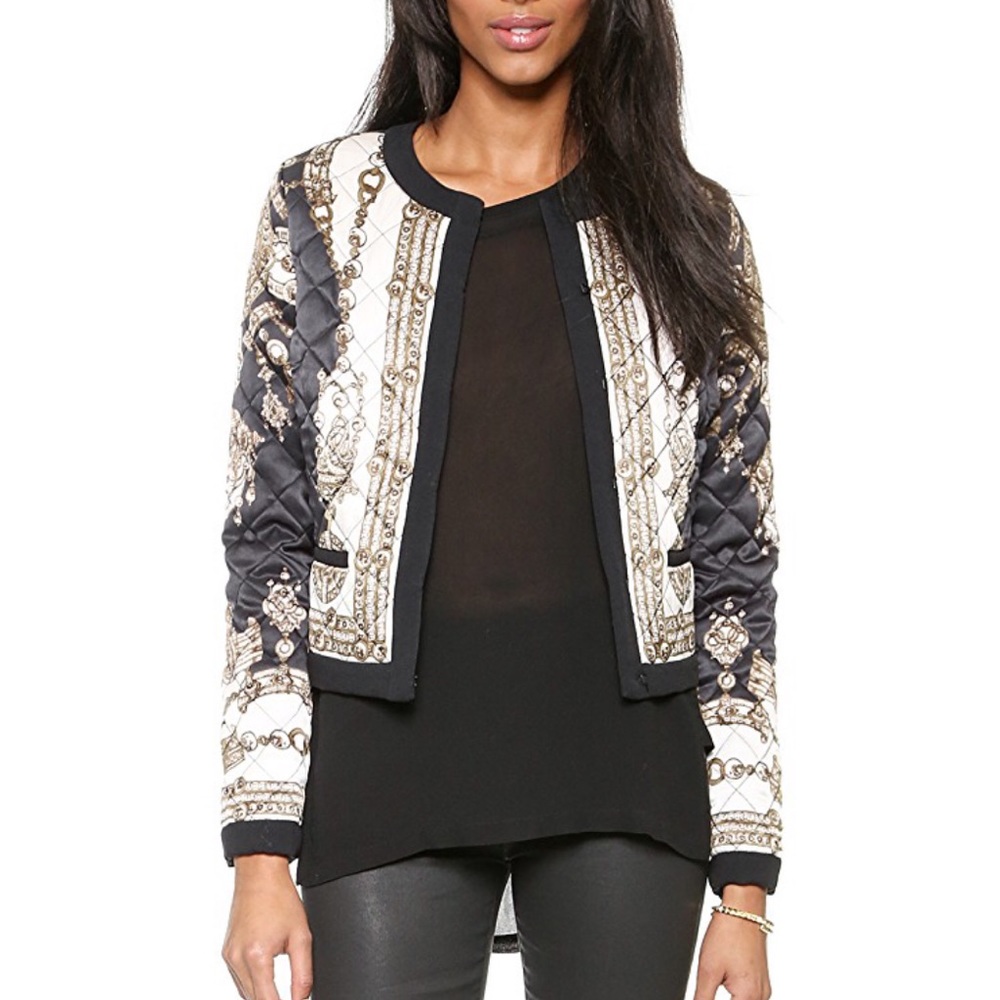 Luxurious Marchesa Voyage Scarf Quilted Jacket
